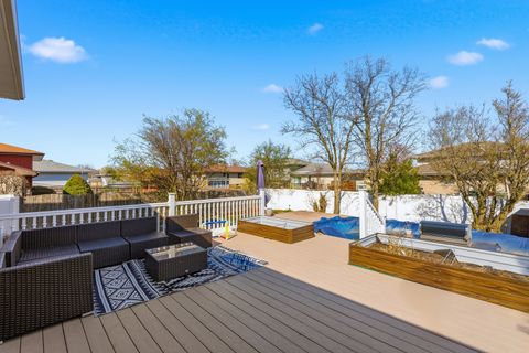 Tiny photo for 16951 Shannon Drive, Tinley Park, IL 60477 (MLS # 12609387)