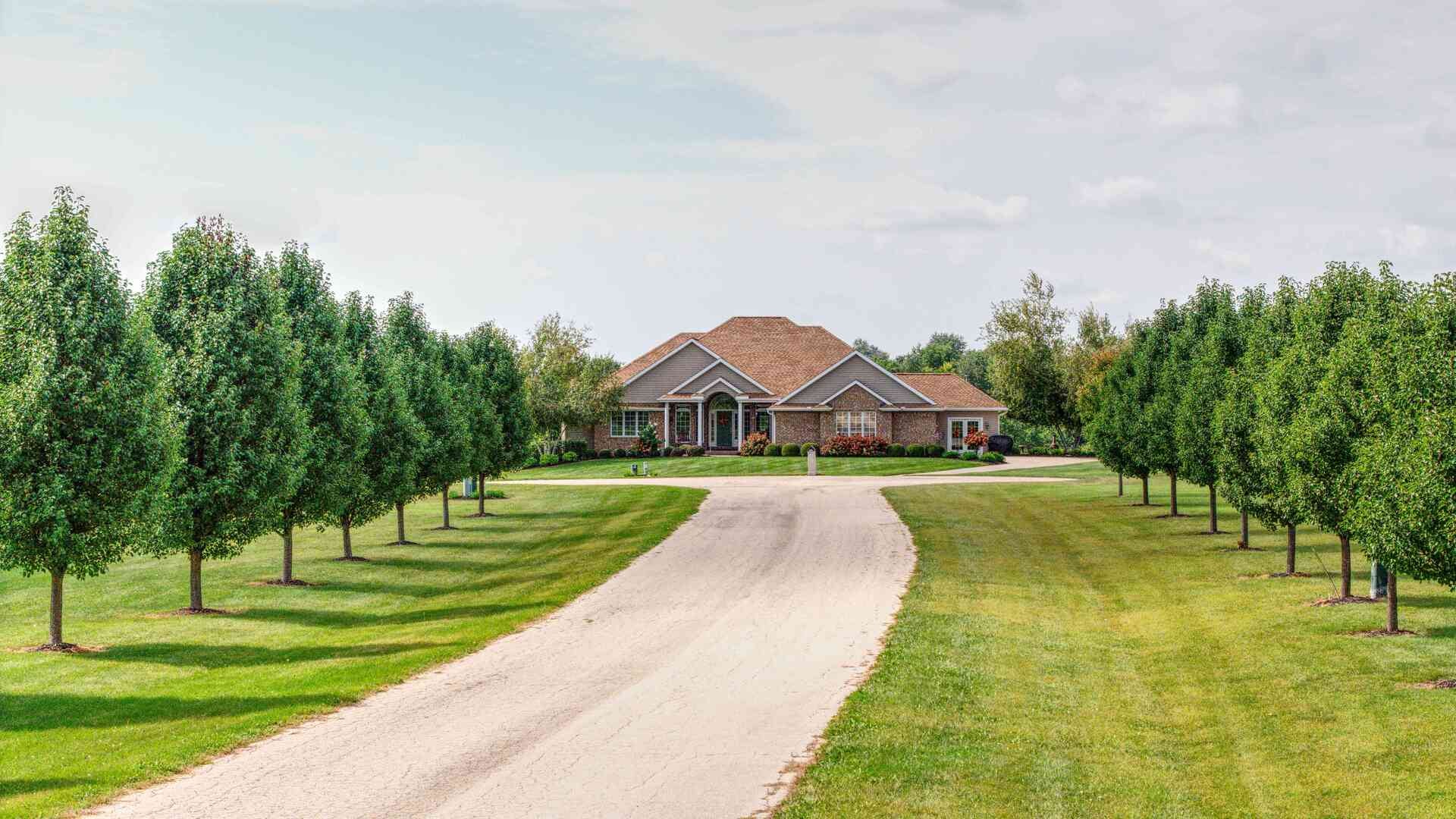 12890 Grandview Drive