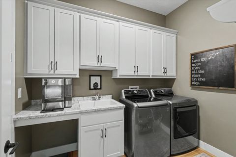 Tiny photo for 1309 Briarwood Lane, Mahomet, IL 61853 (MLS # 12629097)