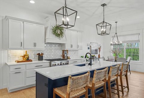 Tiny photo for 1309 Briarwood Lane, Mahomet, IL 61853 (MLS # 12629097)