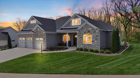 Photo of 1309 Briarwood Lane, Mahomet, IL 61853 (MLS # 12629097)