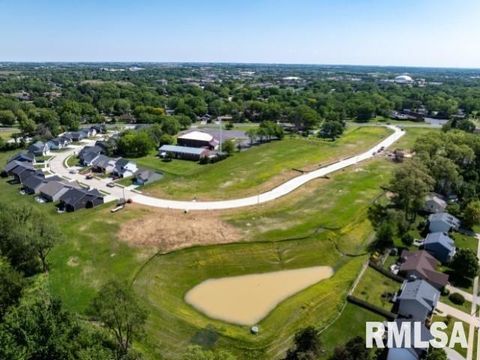 Tiny photo for 4730 WILLOW Circle, Davenport, IA 52806 (MLS # QC4269738)