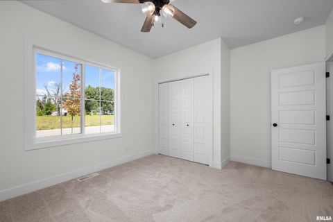 Tiny photo for 4730 WILLOW Circle, Davenport, IA 52806 (MLS # QC4269738)