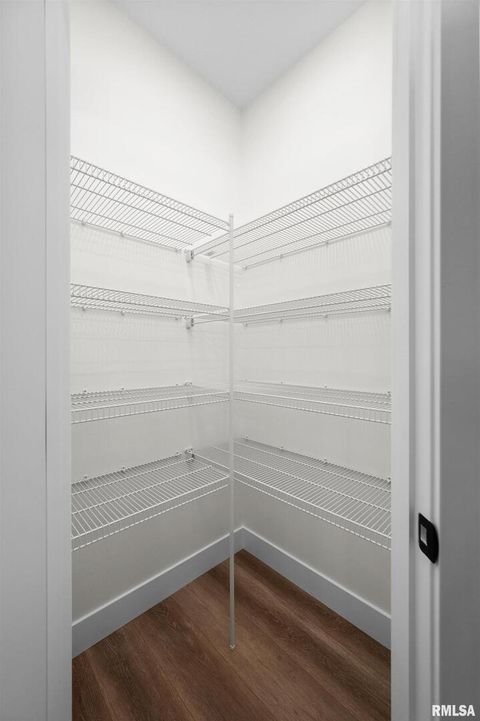 Tiny photo for 4730 WILLOW Circle, Davenport, IA 52806 (MLS # QC4269738)