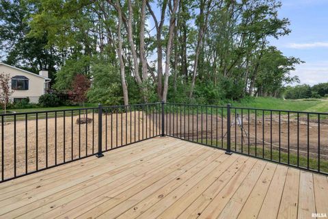 Tiny photo for 4730 WILLOW Circle, Davenport, IA 52806 (MLS # QC4269738)