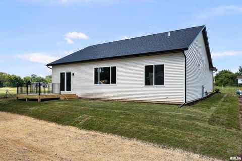 Tiny photo for 4730 WILLOW Circle, Davenport, IA 52806 (MLS # QC4269738)