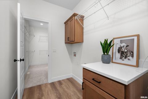 Tiny photo for 4730 WILLOW Circle, Davenport, IA 52806 (MLS # QC4269738)