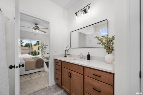 Tiny photo for 4730 WILLOW Circle, Davenport, IA 52806 (MLS # QC4269738)