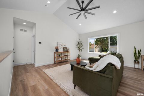 Tiny photo for 4730 WILLOW Circle, Davenport, IA 52806 (MLS # QC4269738)