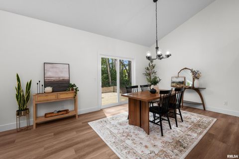 Tiny photo for 4730 WILLOW Circle, Davenport, IA 52806 (MLS # QC4269738)