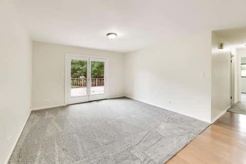 Tiny photo for 4585 Brigantine Lane, Hoffman Estates, IL 60192 (MLS # 12725856)