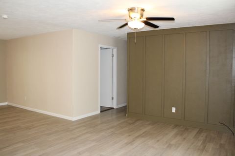 Tiny photo for 514 Roddy Road, Salem, IL 62881 (MLS # 12636984)