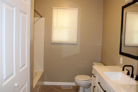Tiny photo for 514 Roddy Road, Salem, IL 62881 (MLS # 12636984)