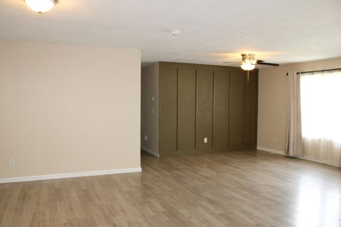 Tiny photo for 514 Roddy Road, Salem, IL 62881 (MLS # 12636984)