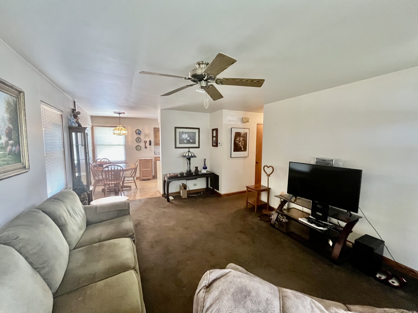152 W 29th Place