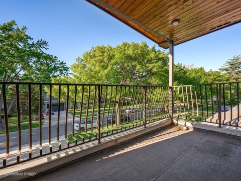 Tiny photo for 5125 Lunt Avenue, Skokie, IL 60077 (MLS # 12747518)