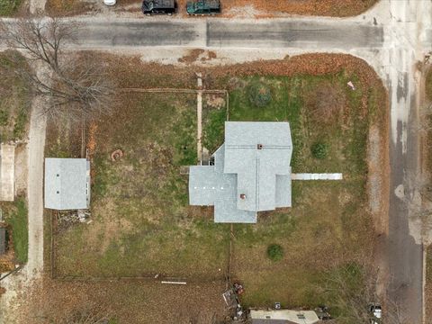 Tiny photo for 602 Sheridan Street, Chenoa, IL 61726 (MLS # 12523965)