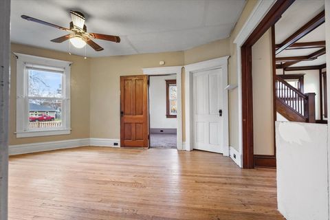 Tiny photo for 602 Sheridan Street, Chenoa, IL 61726 (MLS # 12523965)