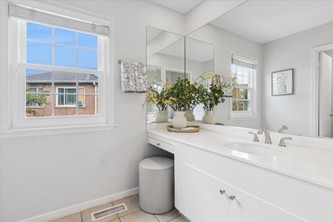 Tiny photo for 730 Oak Street, Winnetka, IL 60093 (MLS # 12489453)