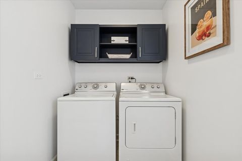 Tiny photo for 730 Oak Street, Winnetka, IL 60093 (MLS # 12489453)