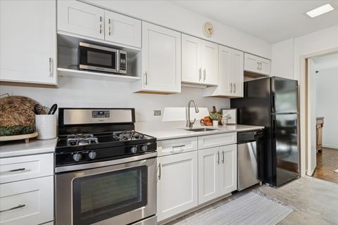 Tiny photo for 730 Oak Street, Winnetka, IL 60093 (MLS # 12489453)