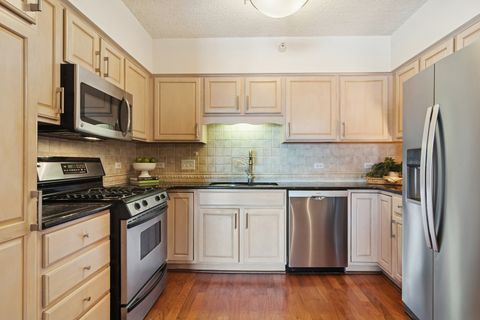 Tiny photo for 200 W Campbell Street #705, Arlington Heights, IL 60005 (MLS # 12518313)
