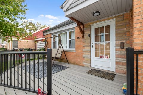 Tiny photo for 4045 Stillwell Place, Oak Lawn, IL 60453 (MLS # 12510536)