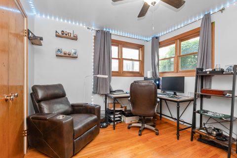 Tiny photo for 4045 Stillwell Place, Oak Lawn, IL 60453 (MLS # 12510536)