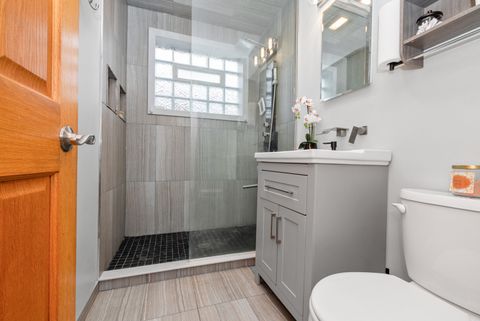 Tiny photo for 4045 Stillwell Place, Oak Lawn, IL 60453 (MLS # 12510536)