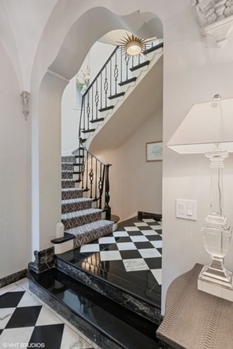 Tiny photo for 145 Oxford Road, Kenilworth, IL 60043 (MLS # 12559725)