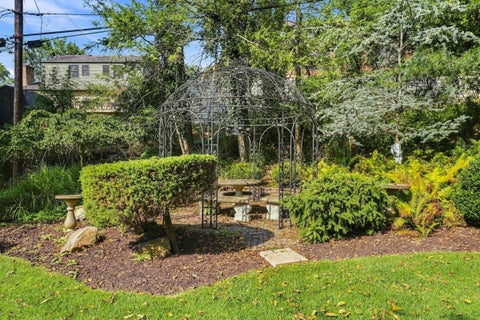 Tiny photo for 109 Briar Meadows Drive, Pittsburgh, PA 15216 (MLS # 12762706)