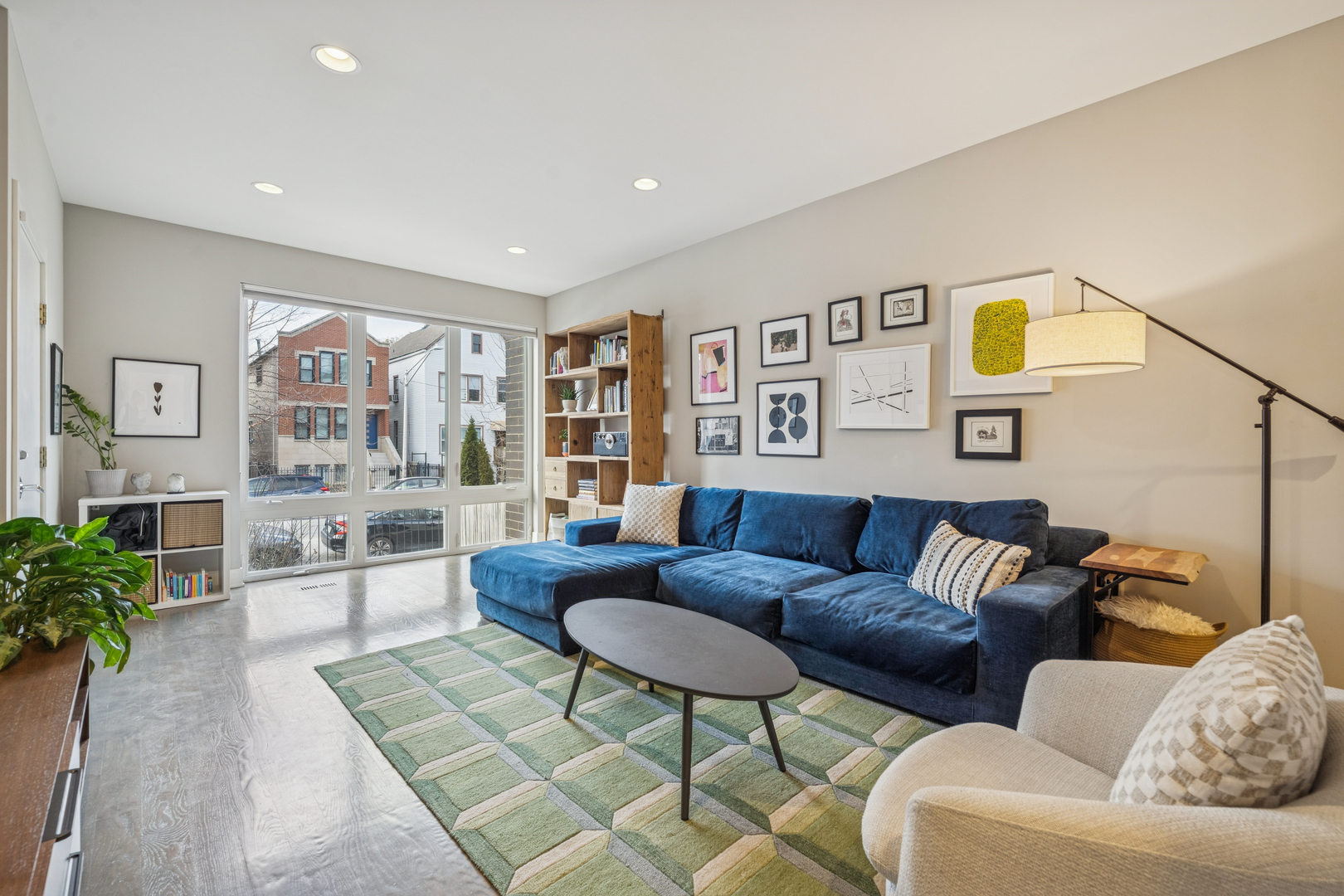 1627 N Campbell Avenue 1