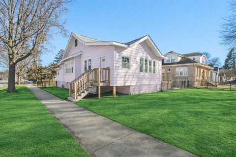 139 N Grant Street Westmont IL 60559