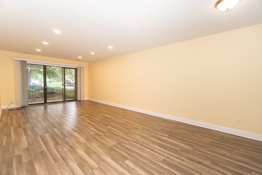 250 Old Oak Drive 172