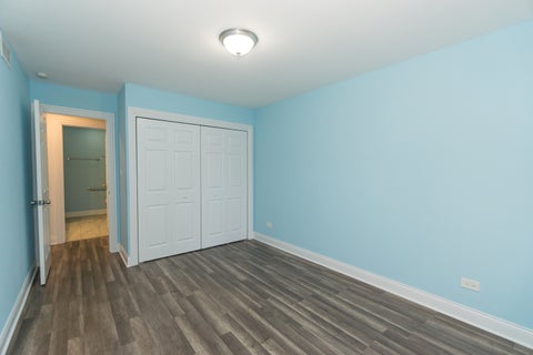 Tiny photo for 250 Old Oak Drive #172, Buffalo Grove, IL 60089 (MLS # 12721034)