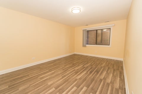 Tiny photo for 250 Old Oak Drive #172, Buffalo Grove, IL 60089 (MLS # 12721034)