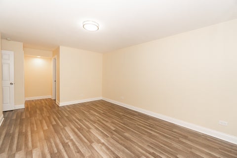 Tiny photo for 250 Old Oak Drive #172, Buffalo Grove, IL 60089 (MLS # 12721034)
