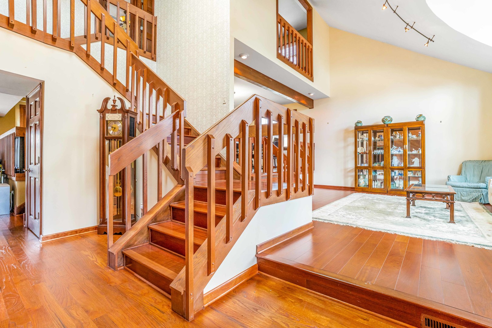 6401 W 123rd Street