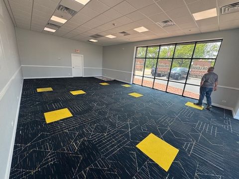 Tiny photo for 7929 W Cermak Road #I, North Riverside, IL 60546 (MLS # 12385751)