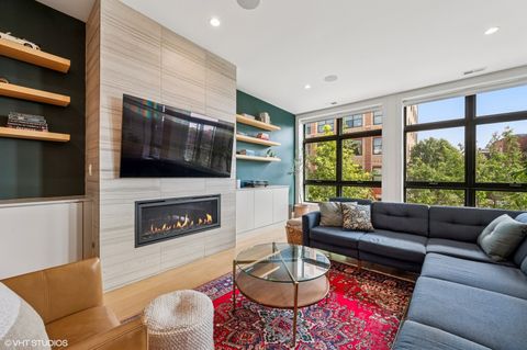 Tiny photo for 1156 W Ohio Street #2E, Chicago, IL 60642 (MLS # 12540938)