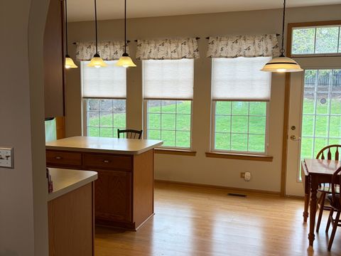 Tiny photo for 362 Woodhill Drive, Carol Stream, IL 60188 (MLS # 12616305)