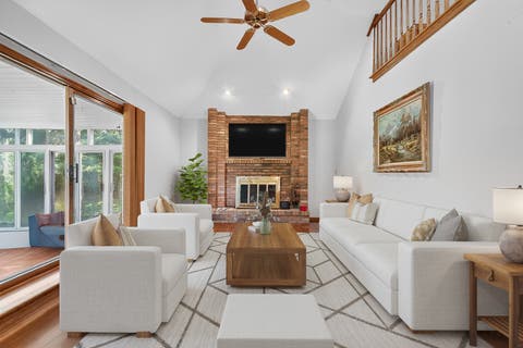 Tiny photo for 570 N Ellsworth Avenue, Addison, IL 60101 (MLS # 12686349)