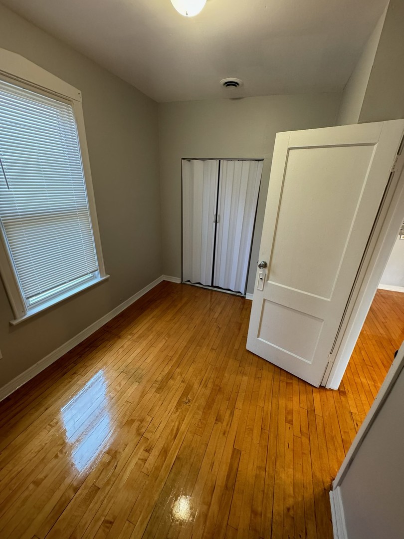 4450 S Richmond Street