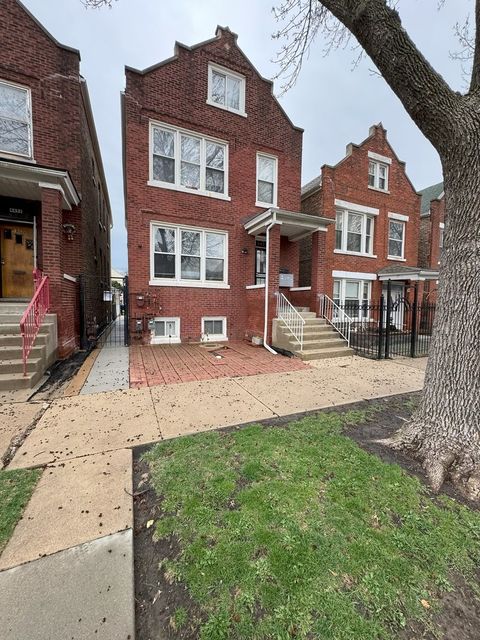 4450 S Richmond Street Chicago IL 60632