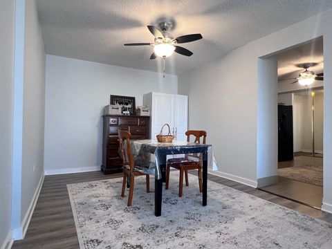 Tiny photo for 8809 Golf Road #7H, Niles, IL 60714 (MLS # 12588458)