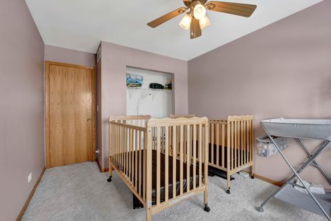 Tiny photo for 5303 W 109th Street #5303, Oak Lawn, IL 60453 (MLS # 12527117)