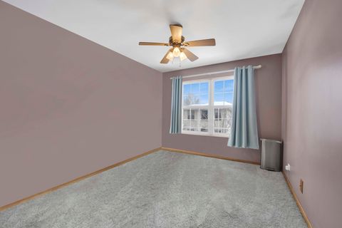 Tiny photo for 5303 W 109th Street #5303, Oak Lawn, IL 60453 (MLS # 12527117)