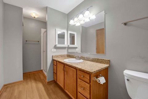 Tiny photo for 5303 W 109th Street #5303, Oak Lawn, IL 60453 (MLS # 12527117)