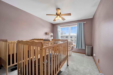 Tiny photo for 5303 W 109th Street #5303, Oak Lawn, IL 60453 (MLS # 12527117)