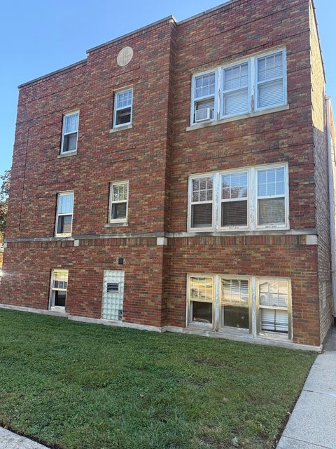 Tiny photo for 6620 18th Street, Berwyn, IL 60402 (MLS # 12793210)